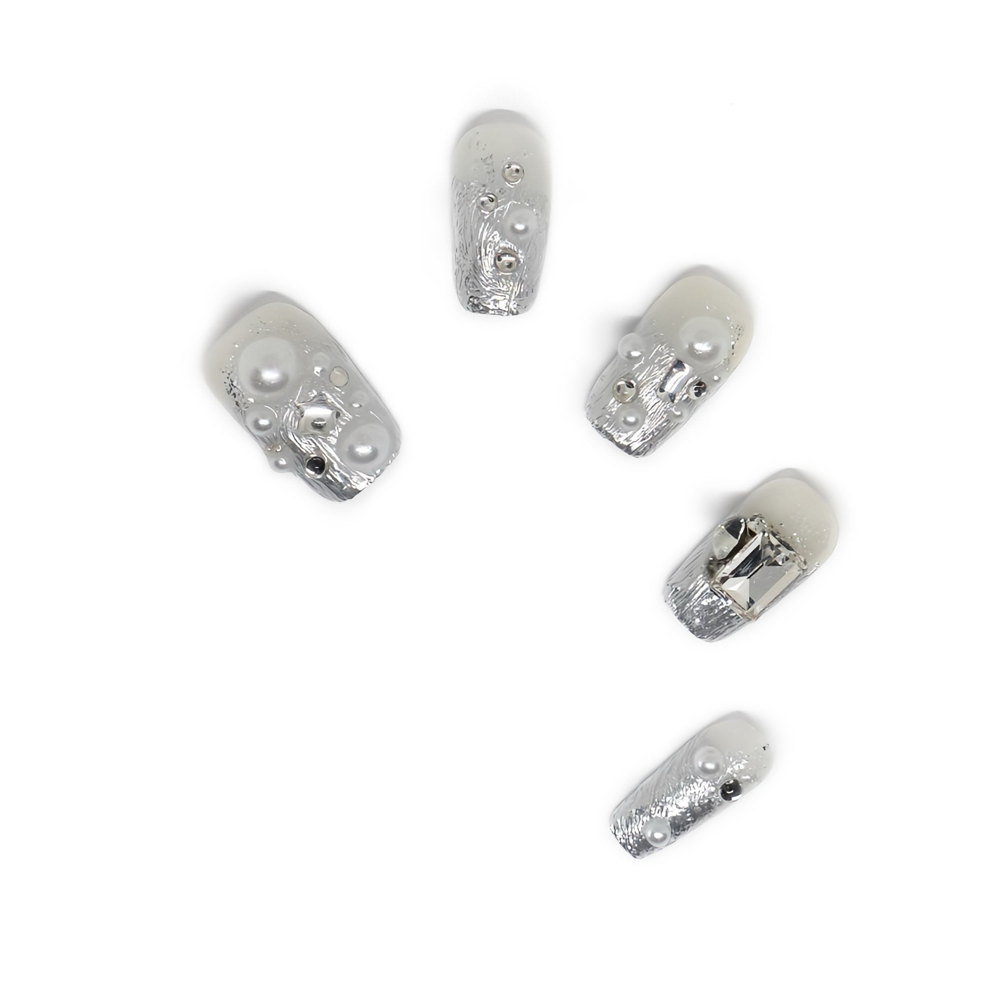 press-on-nails-pearly-lights-5654