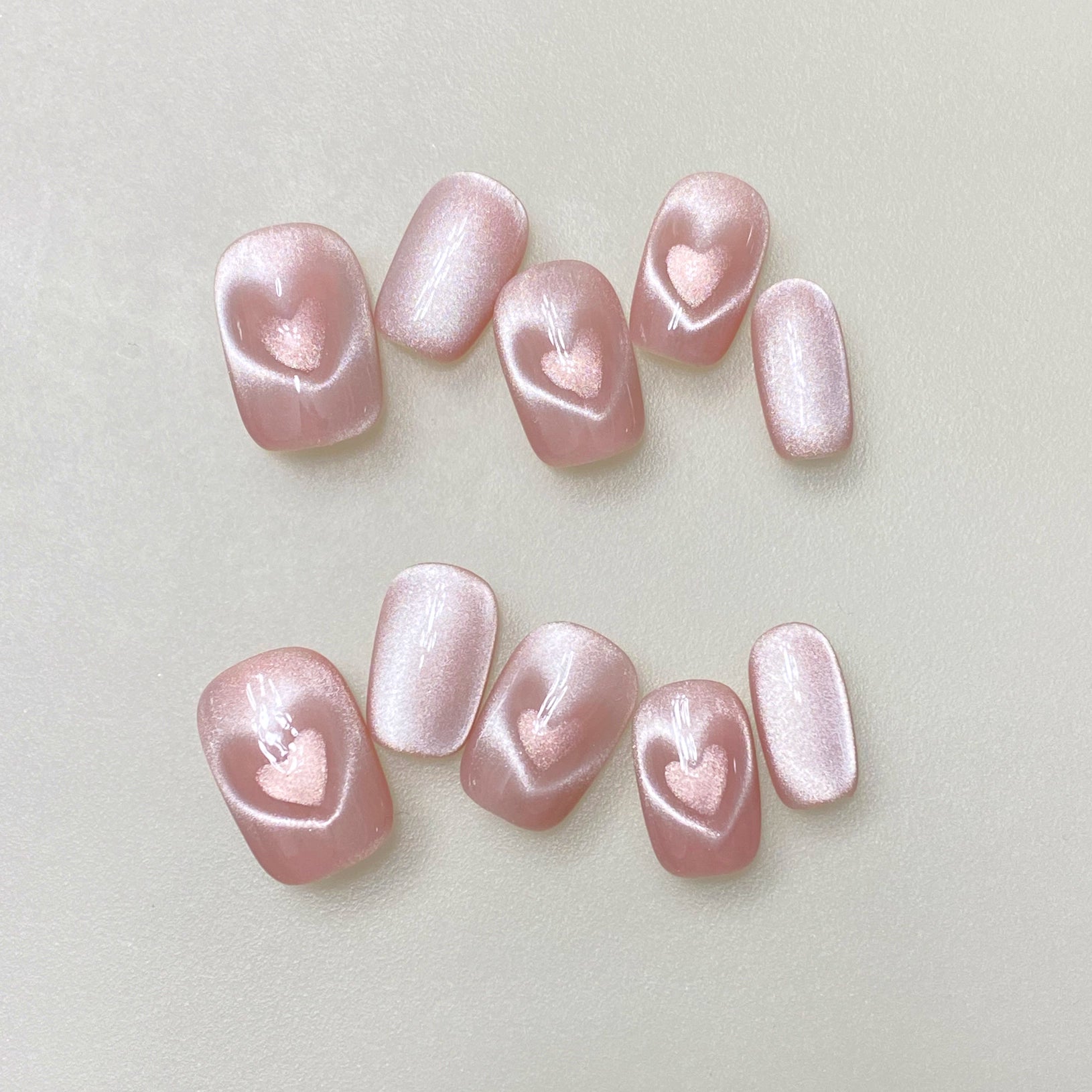 Pink Cat-Eye Heart