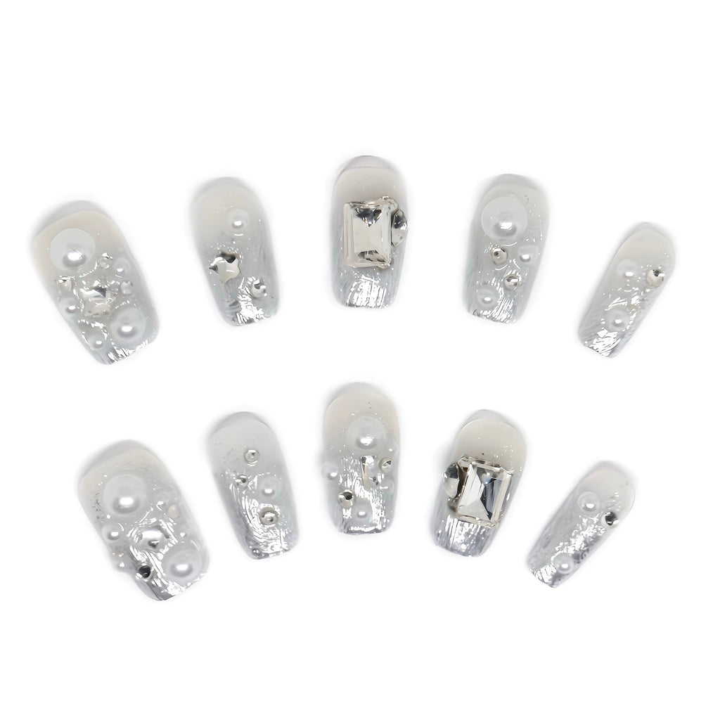 press-on-nails-pearly-lights-5654